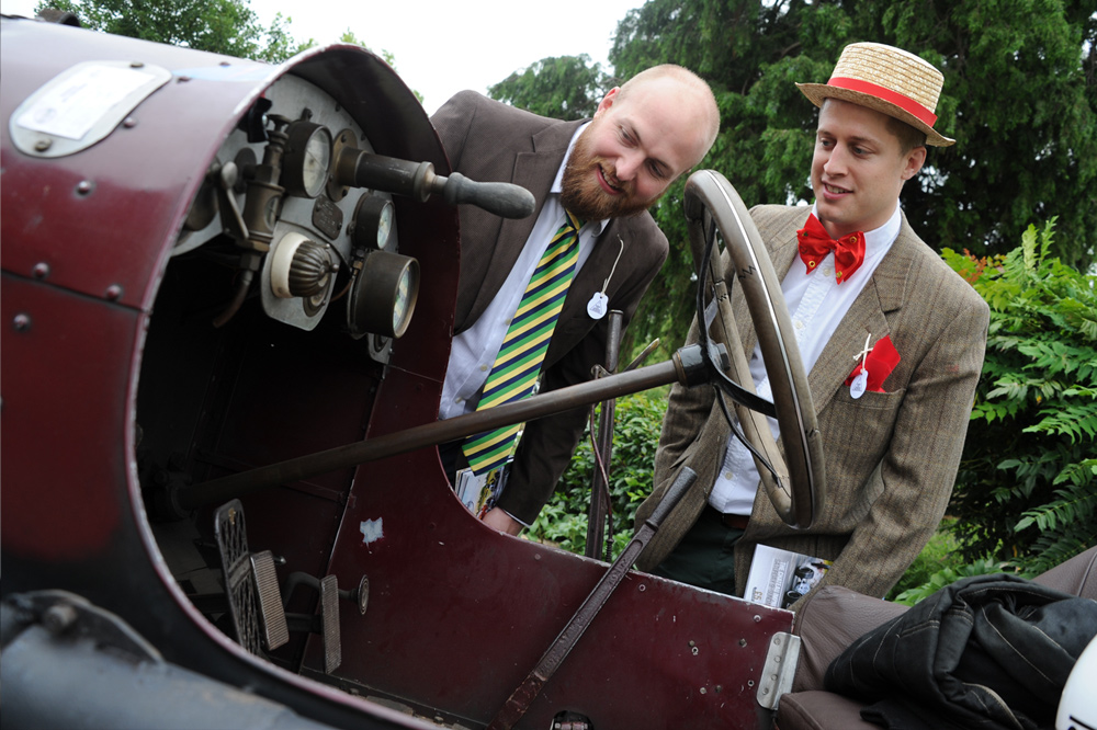 Spectators at Chateau Impney Hill Climb, Droitwich